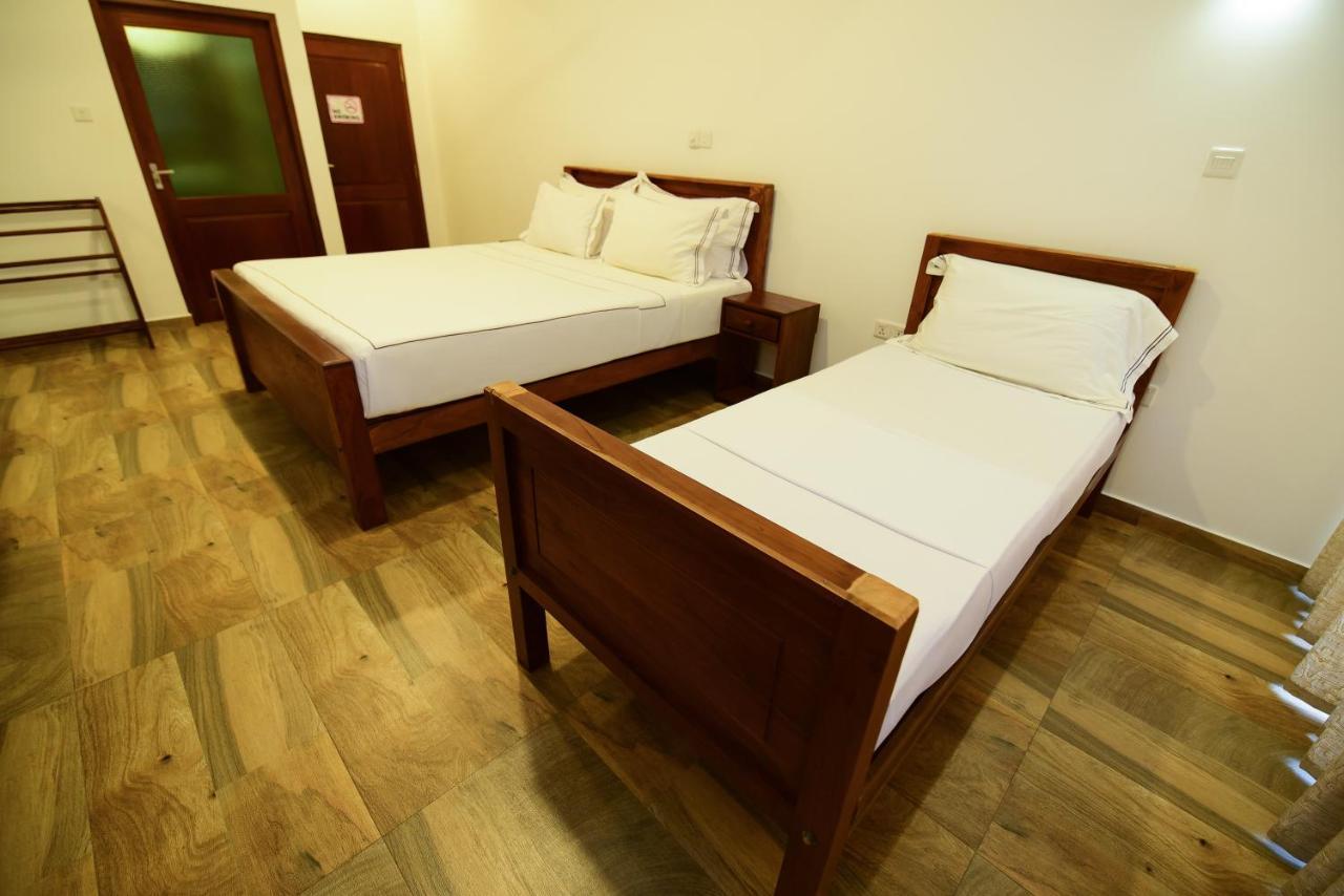 Chaaya Inn Hotel Hikkaduwa Eksteriør billede